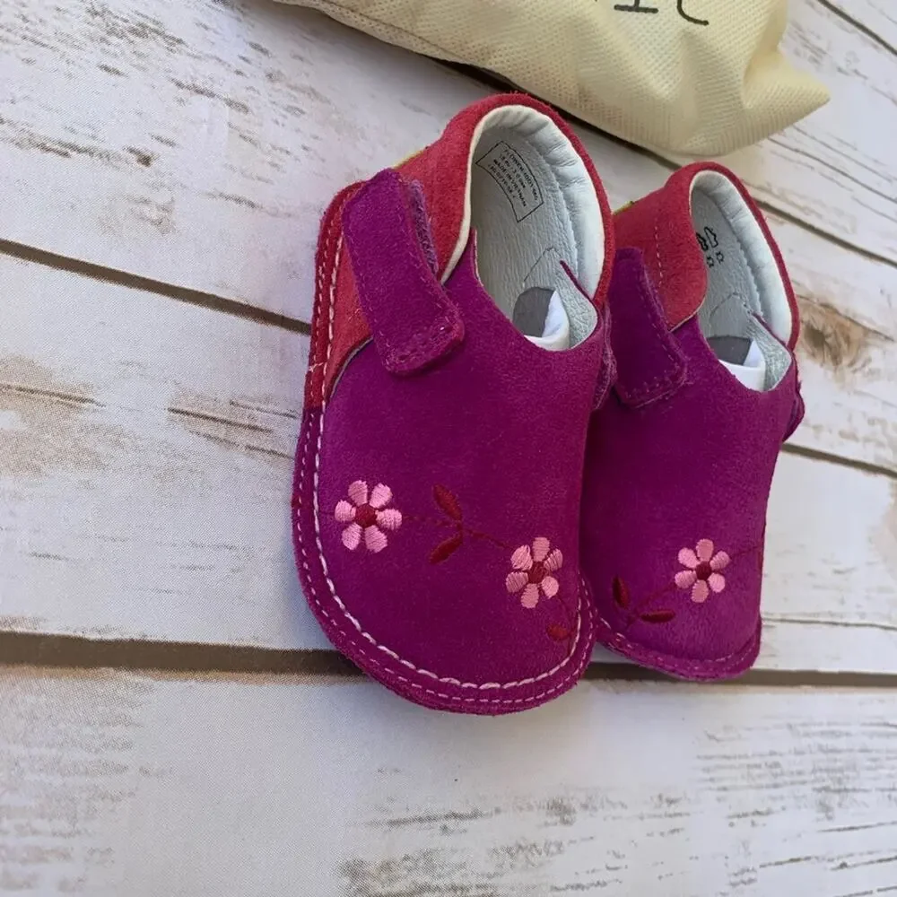 Pipit Flower suede shoes